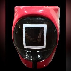 Netflix Squid Game Square Red Guard Shapped Mug 18 oz New